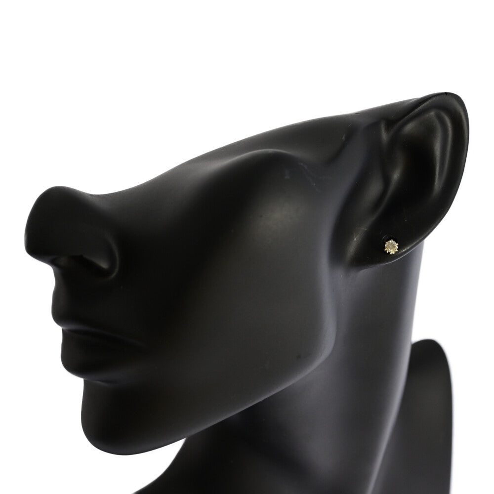 ダイヤモンド ピアス