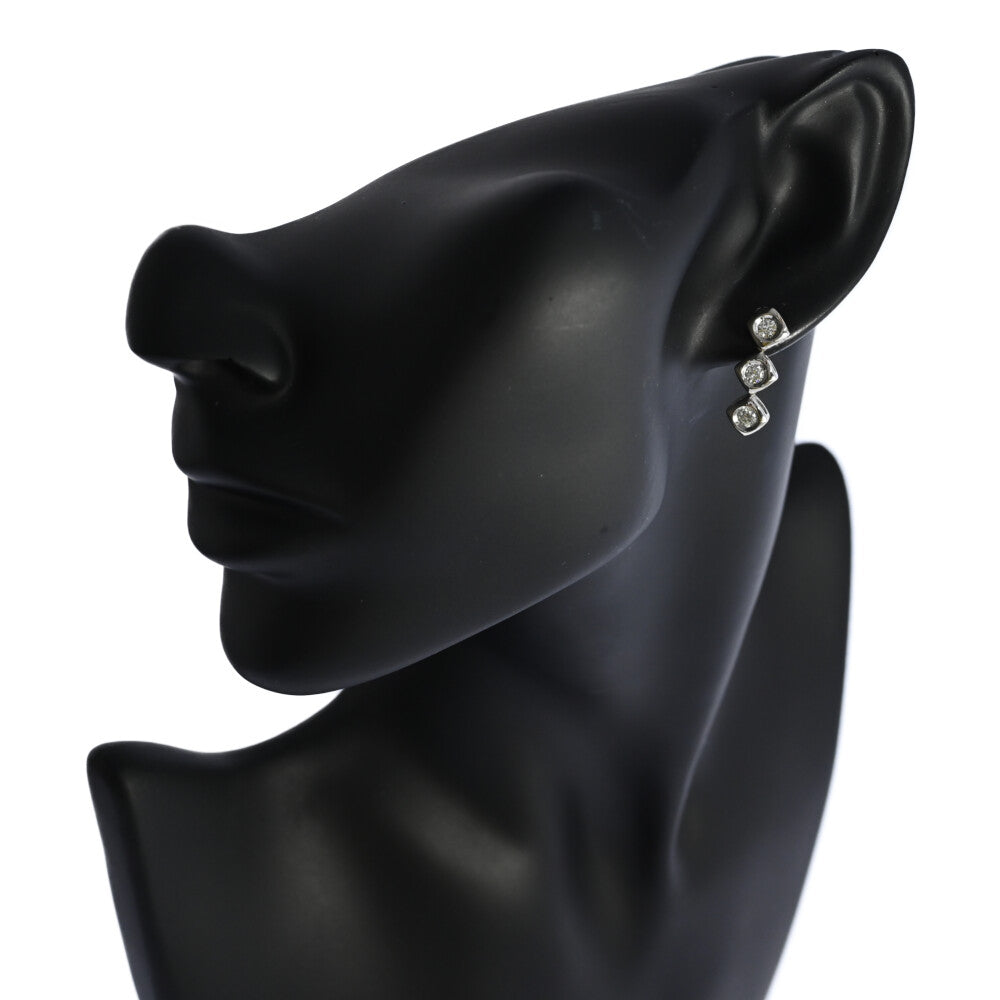 ダイヤモンド ピアス