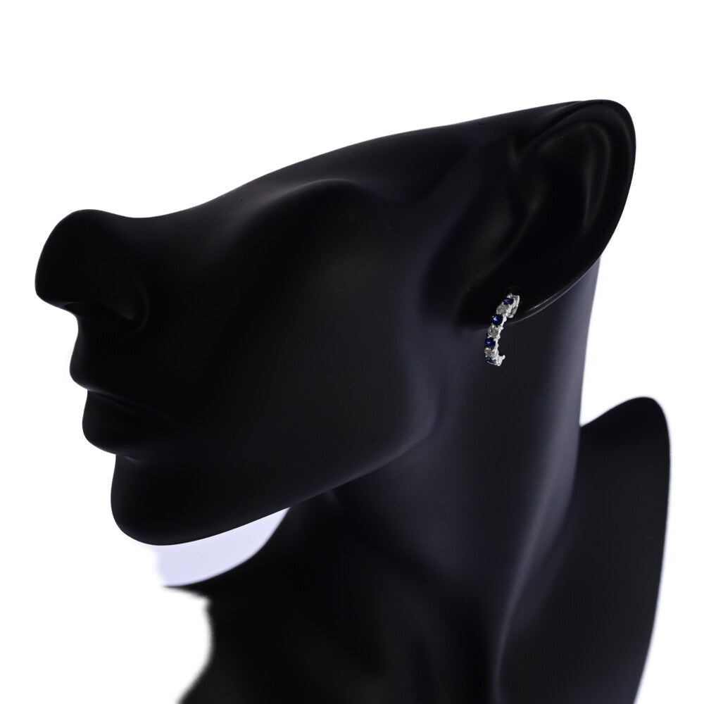 サファイア ピアス