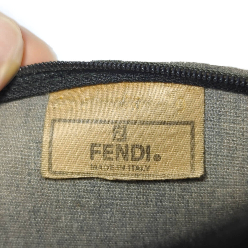 フェンディ ポーチ