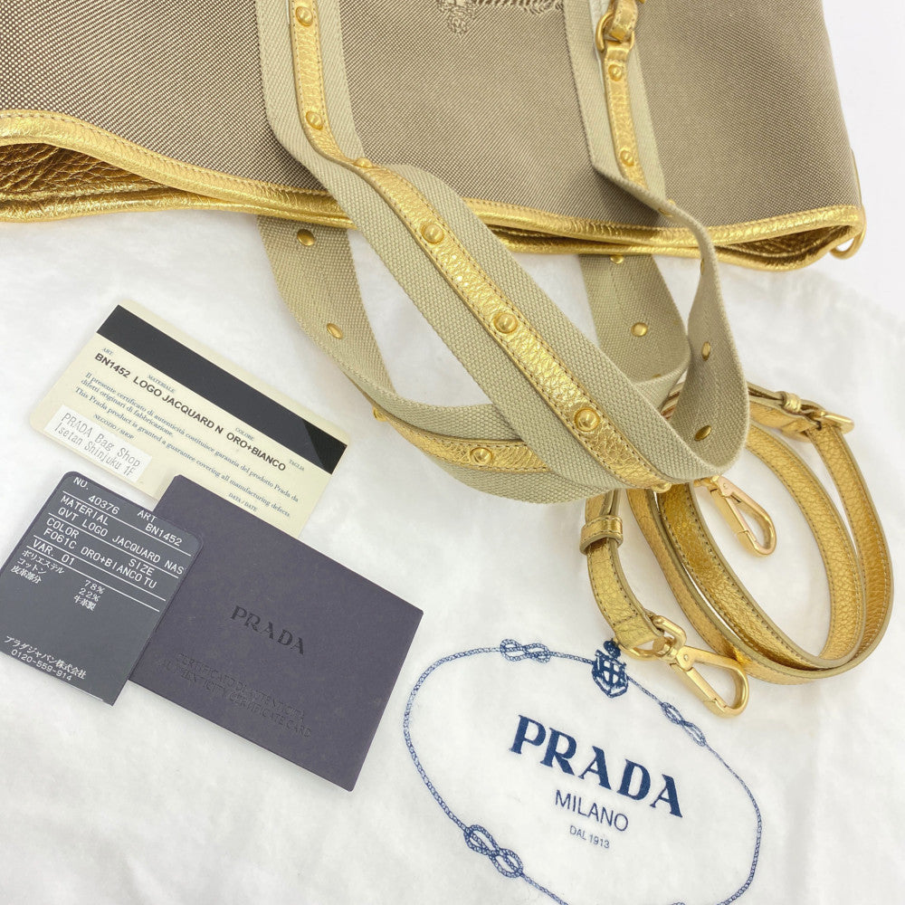プラダ バッグ