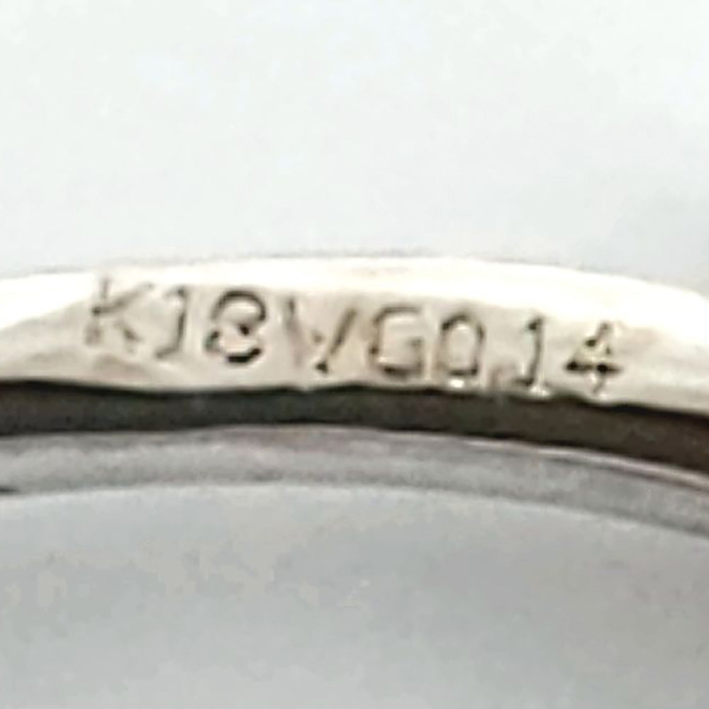 ダイヤモンド ピアス