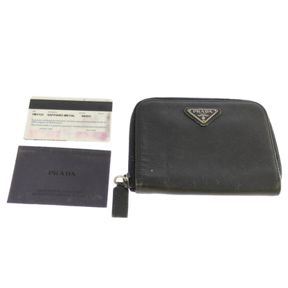 プラダ 財布