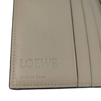 ロエベ 財布