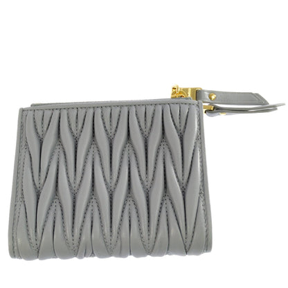 ミュウミュウ 財布