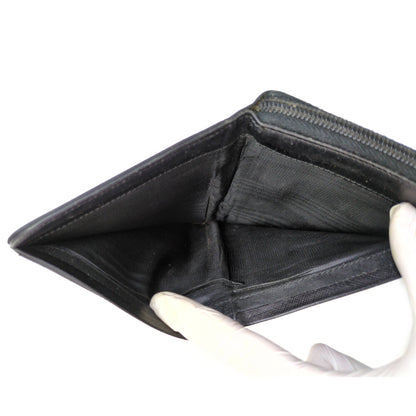 プラダ 財布