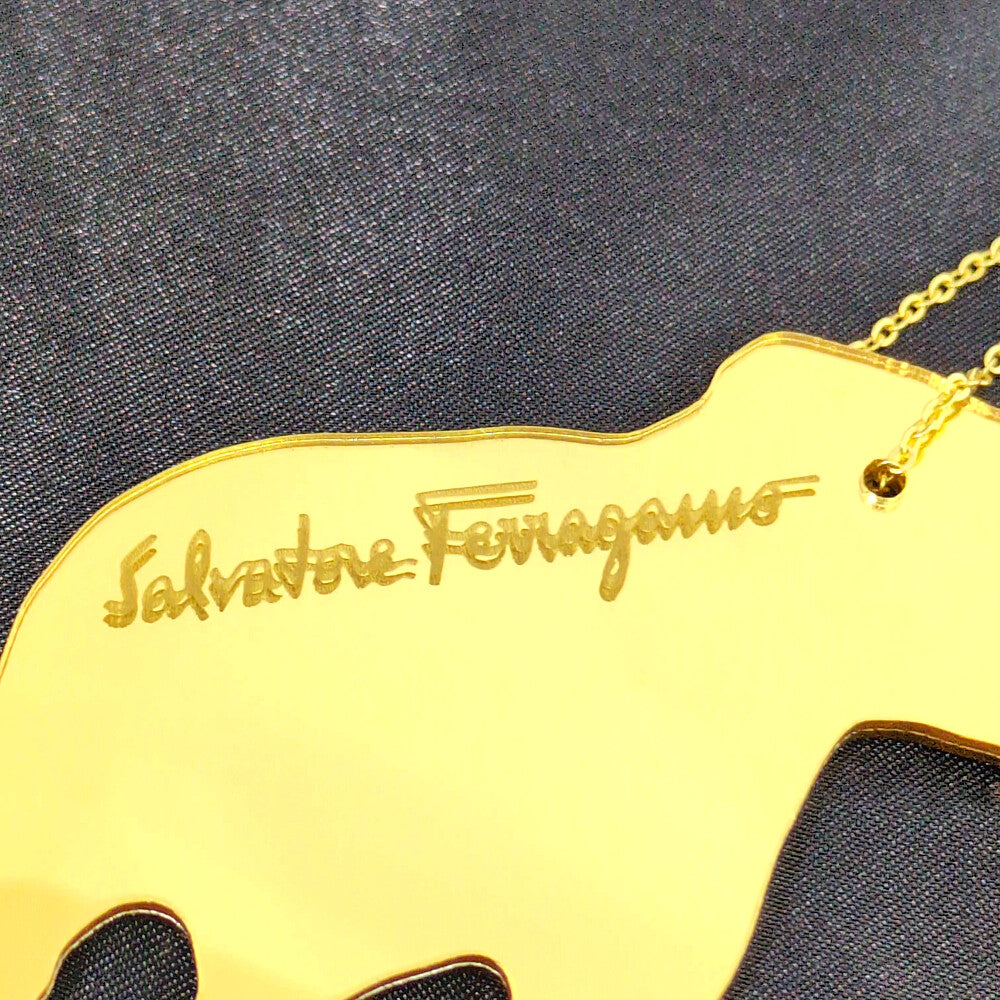 サルヴァトーレフェラガモ バッグアクセサリー