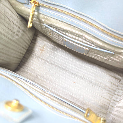 プラダ バッグ