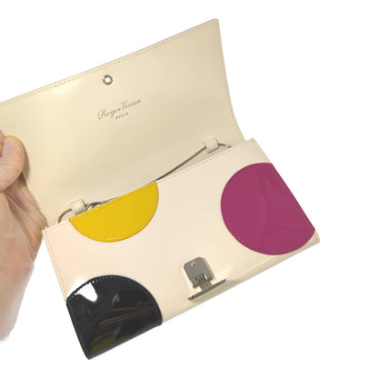 ロジェヴィヴィエ バッグ