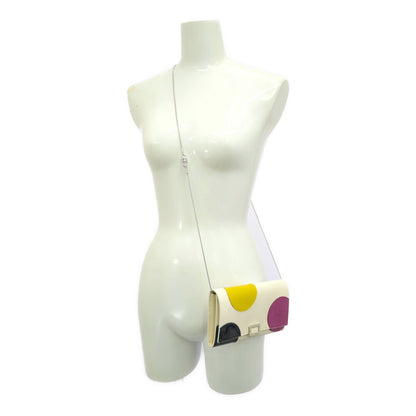 ロジェヴィヴィエ バッグ