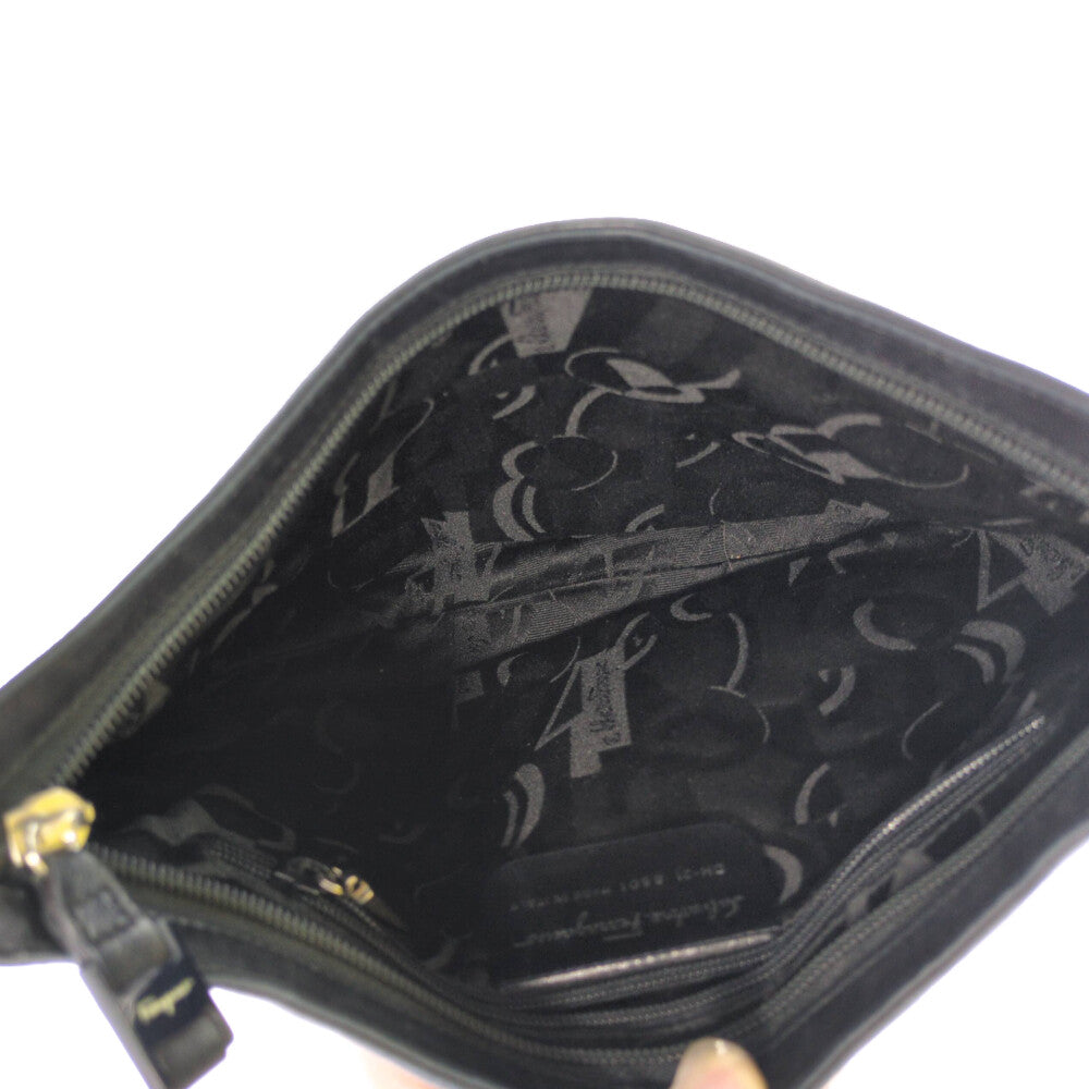 サルヴァトーレフェラガモ バッグ