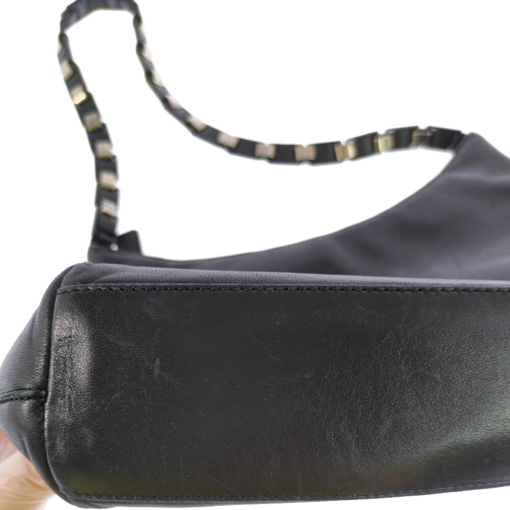 サルヴァトーレフェラガモ バッグ