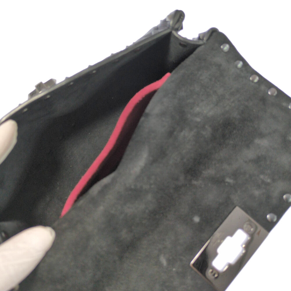 ヴァレンティノガラヴァーニ バッグ