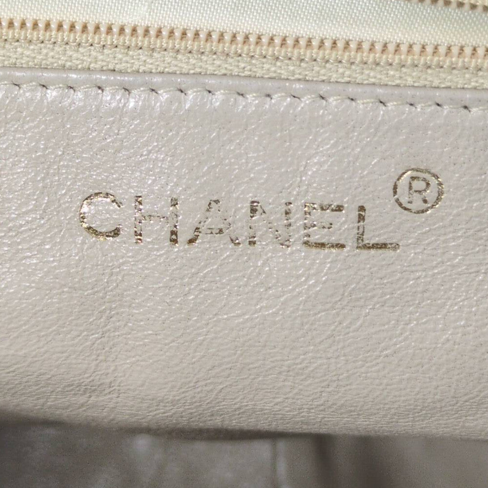 シャネル バッグ