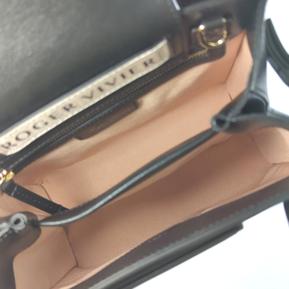 ロジェヴィヴィエ バッグ