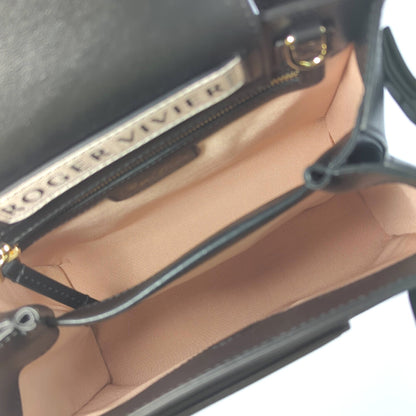 ロジェヴィヴィエ バッグ