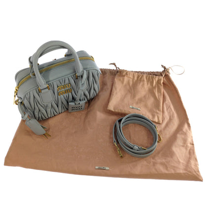 ミュウミュウ バッグ