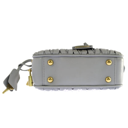 ミュウミュウ バッグ