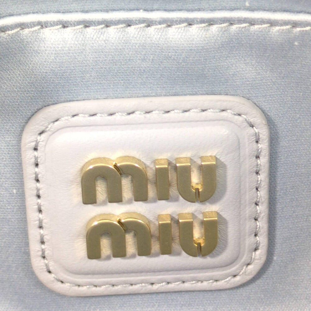 ミュウミュウ バッグ