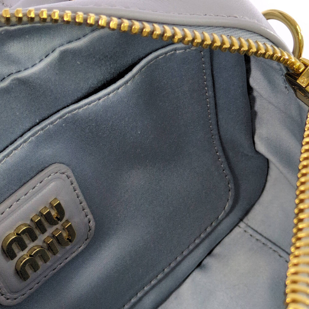 ミュウミュウ バッグ