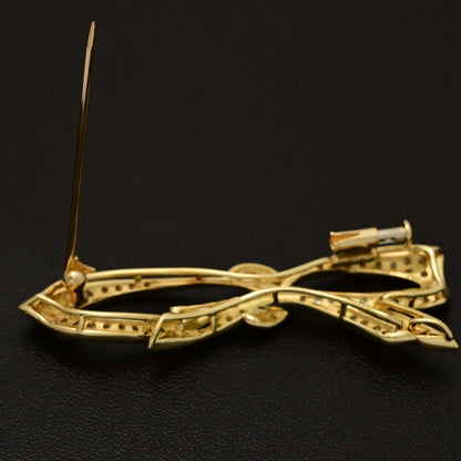 ダイヤモンド ブローチ・ピンタック