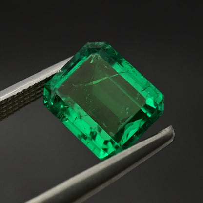 エメラルド ルース