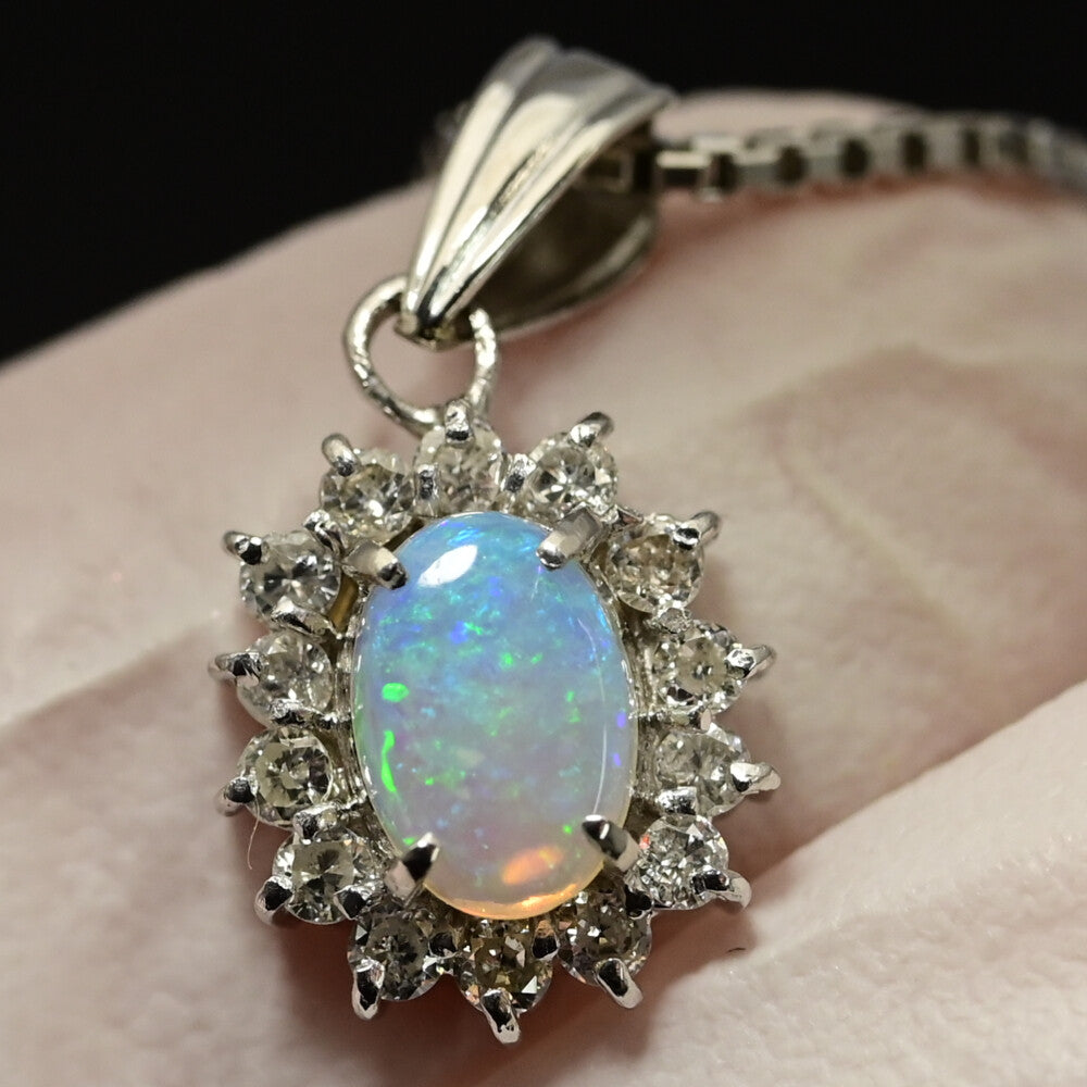 オパール ネックレス・ペンダント