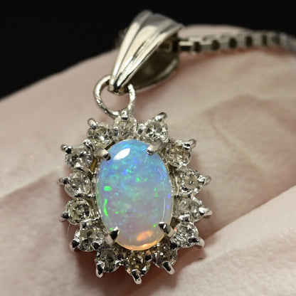 オパール ネックレス・ペンダント