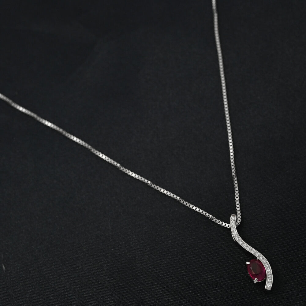 ルビー ネックレス・ペンダント