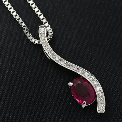 ルビー ネックレス・ペンダント