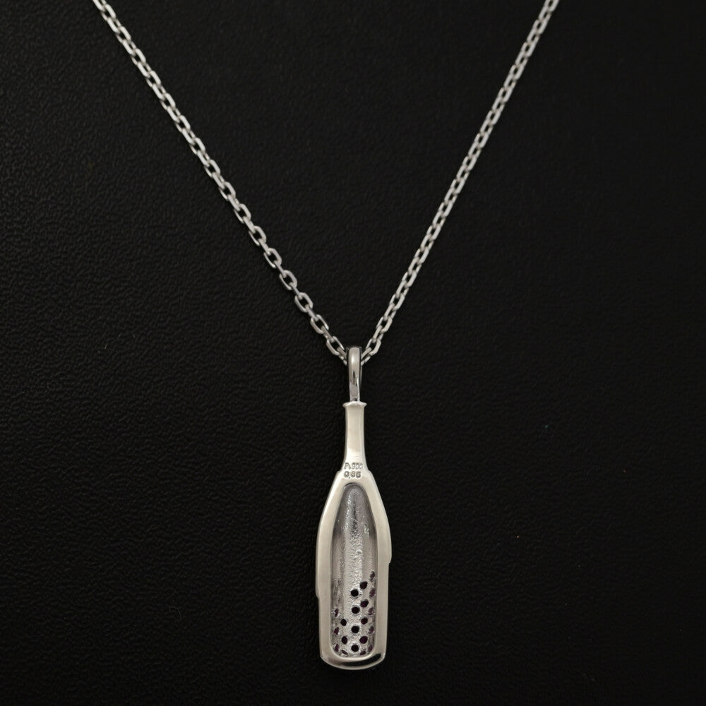 ルビー ネックレス・ペンダント