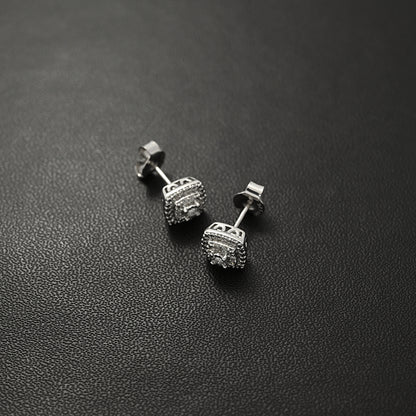 ダイヤモンド ピアス