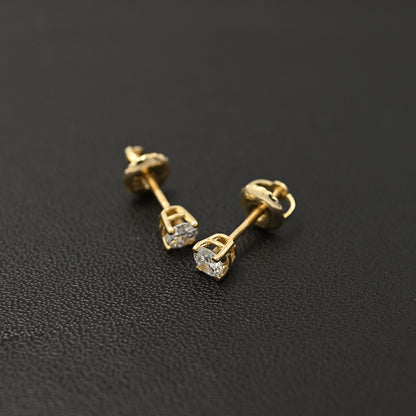 ダイヤモンド ピアス