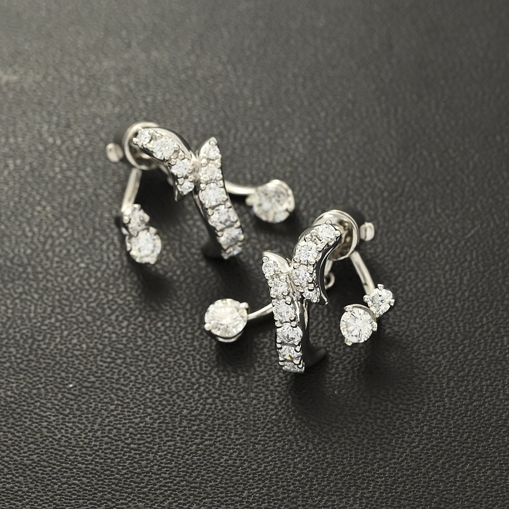 ダイヤモンド ピアス