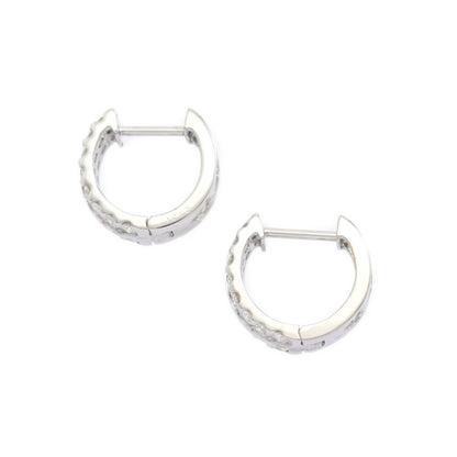 ダイヤモンド ピアス