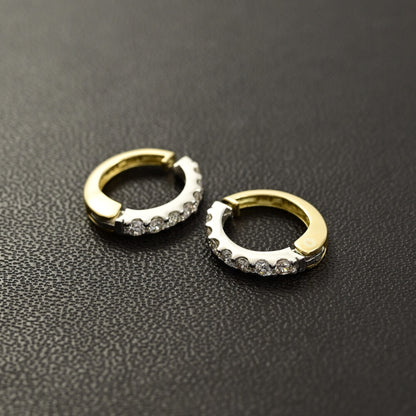 ダイヤモンド ピアス