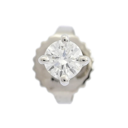 ダイヤモンド ピアス