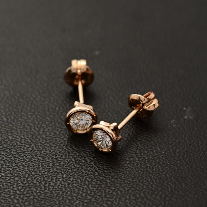 ヨンドシー ピアス