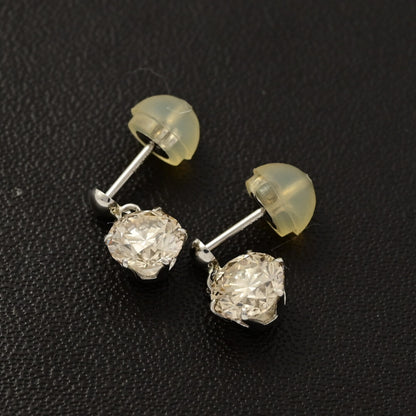ダイヤモンド ピアス