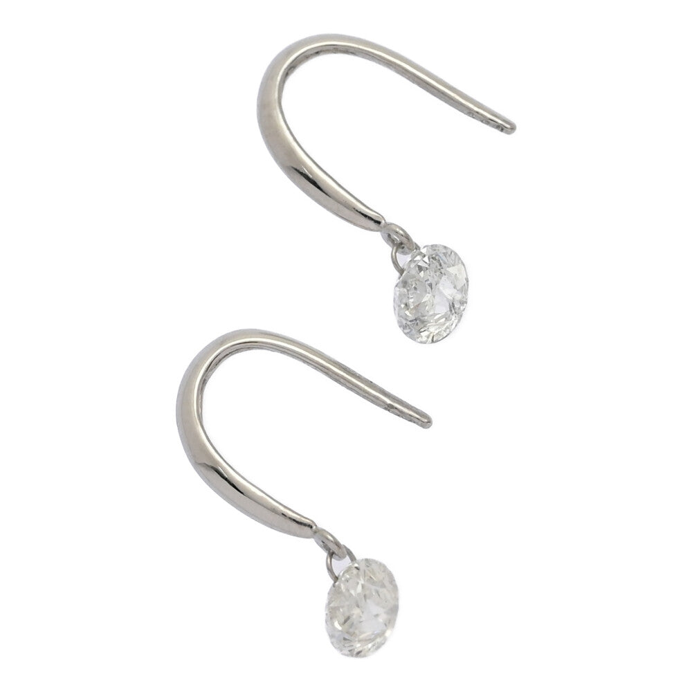 ダイヤモンド ピアス
