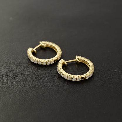 ダイヤモンド ピアス