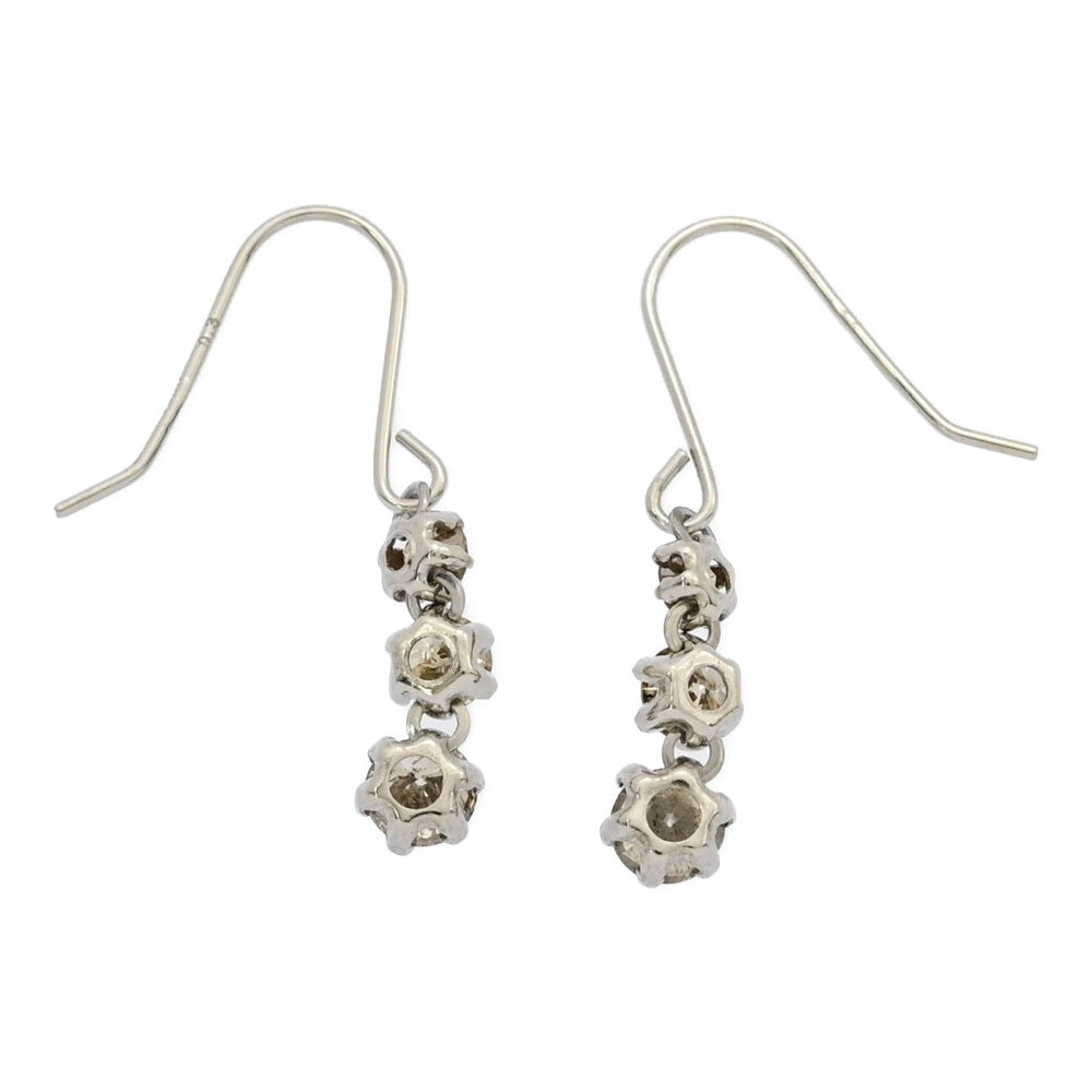 ダイヤモンド ピアス