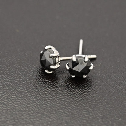 エステール ピアス