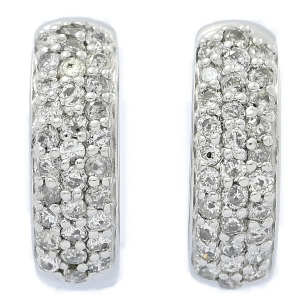 ダイヤモンド ピアス