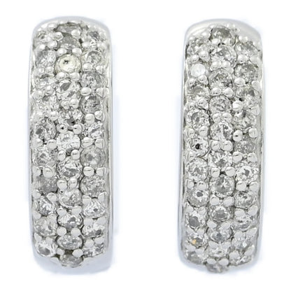 ダイヤモンド ピアス