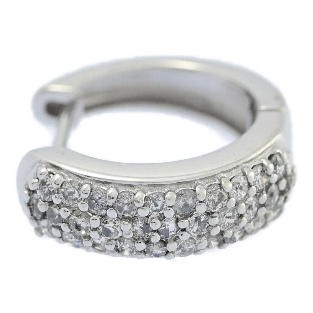 ダイヤモンド ピアス