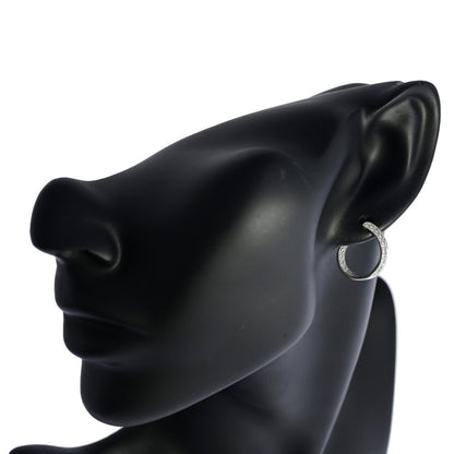 ダイヤモンド ピアス
