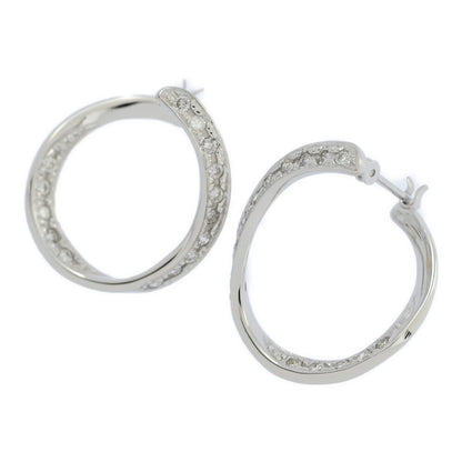 ダイヤモンド ピアス