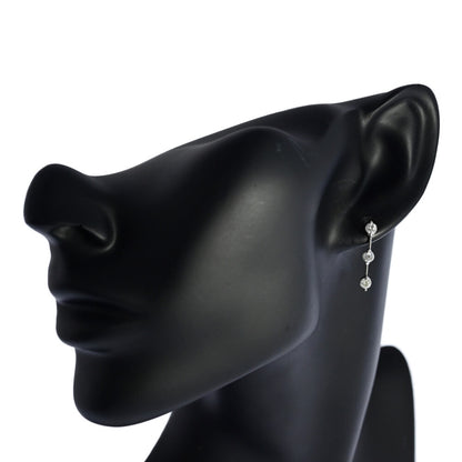 ダイヤモンド ピアス