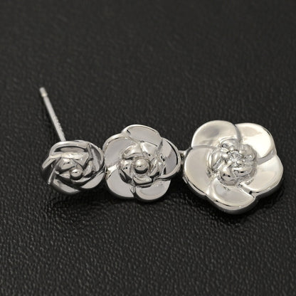 カミーラ ピアス